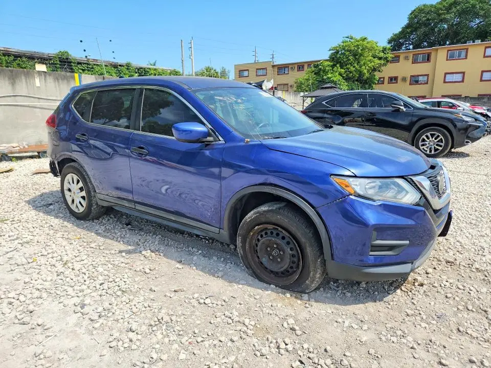 2018 NISSAN ROGUE S  