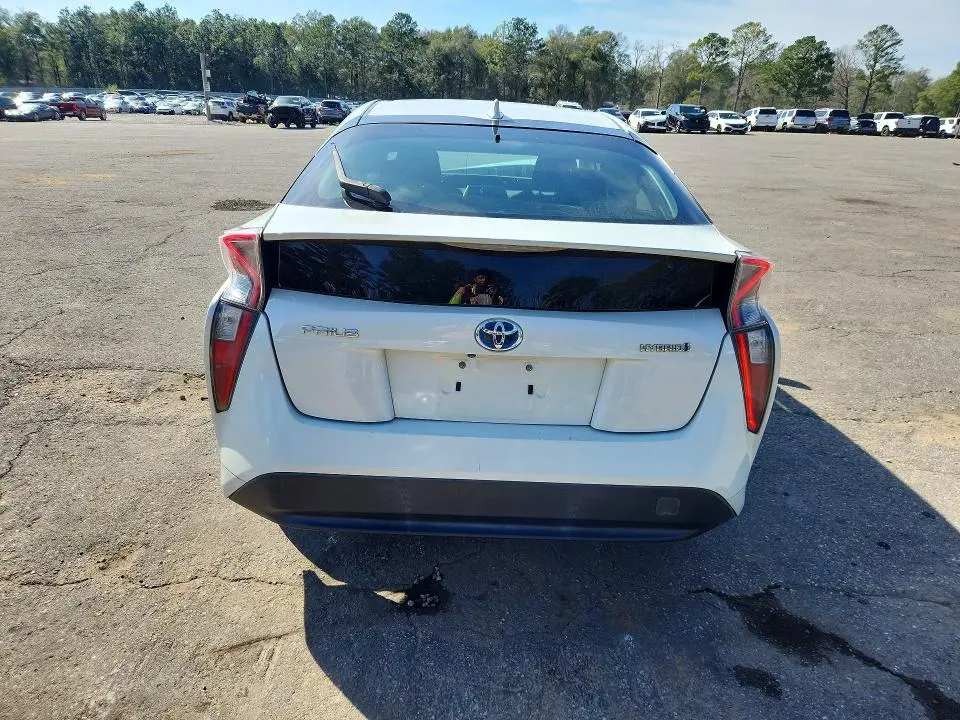 2016 TOYOTA PRIUS TWO  