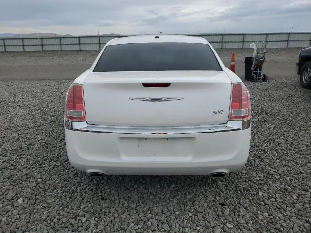 2011 CHRYSLER 300