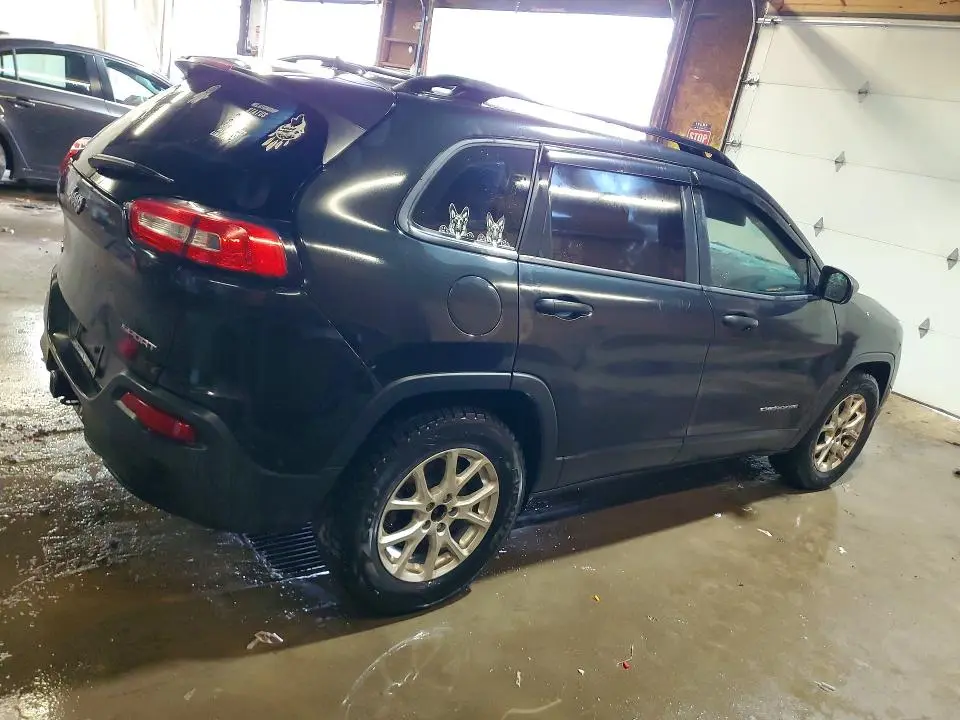 2015 JEEP CHEROKEE SPORT  