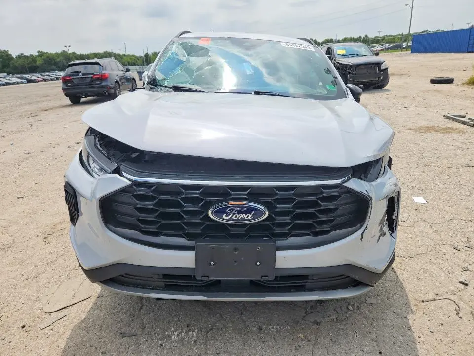 2026 FORD ESCAPE ST LINE  