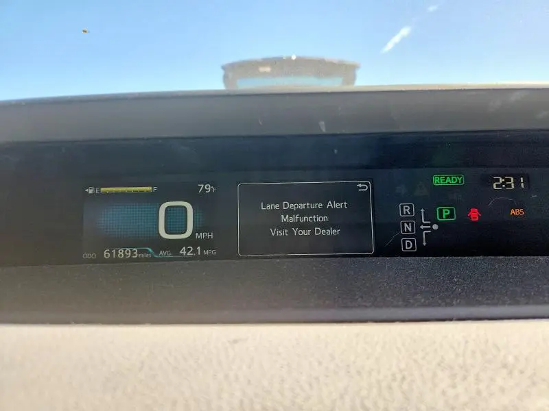 2016 TOYOTA PRIUS THREE  