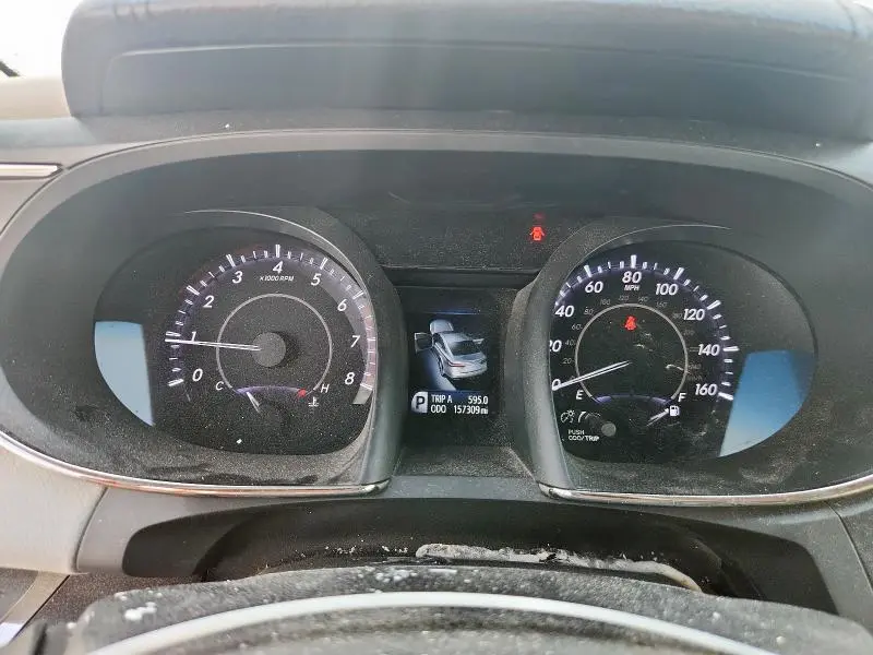 2016 TOYOTA AVALON XLE  