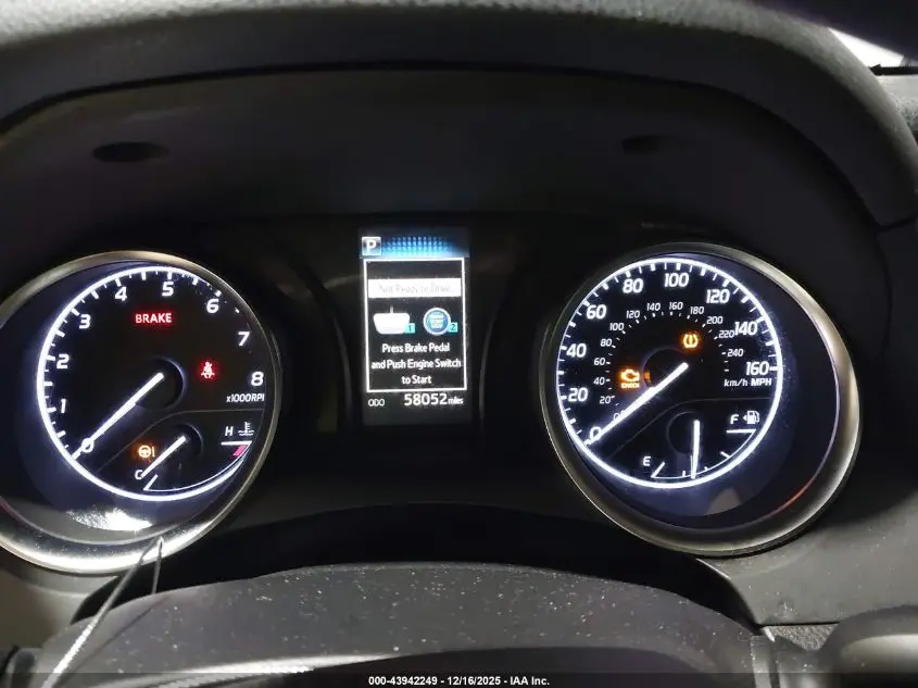 2018 TOYOTA CAMRY LE