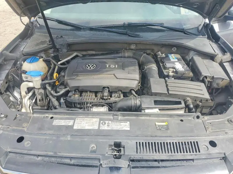 2015 VOLKSWAGEN PASSAT S  