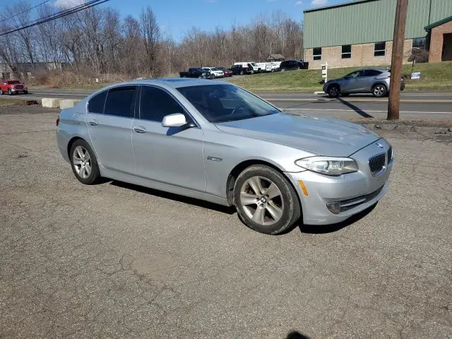 2013 BMW 528 XI  