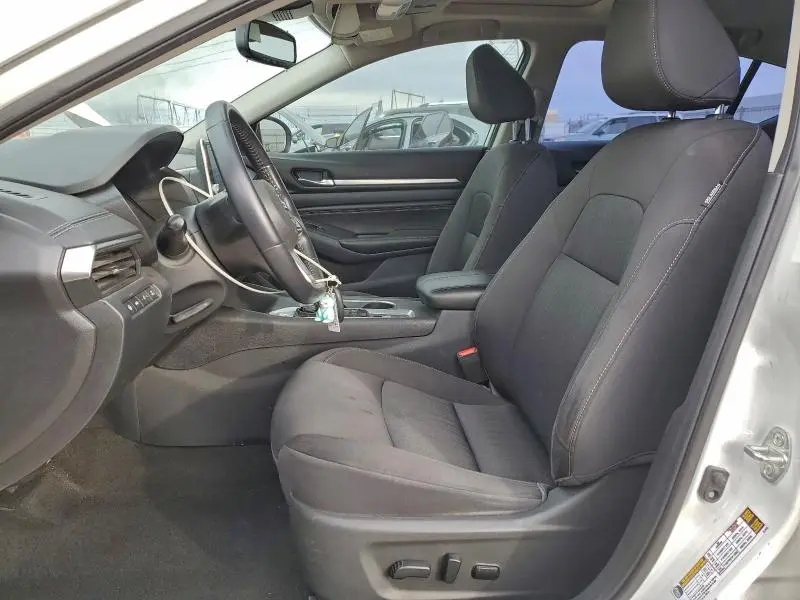 2019 NISSAN ALTIMA SV  