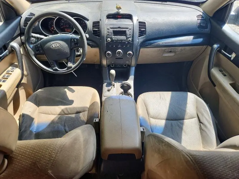 2012 KIA SORENTO LX  