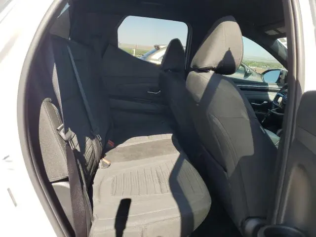 2024 HYUNDAI SANTA CRUZ SE  