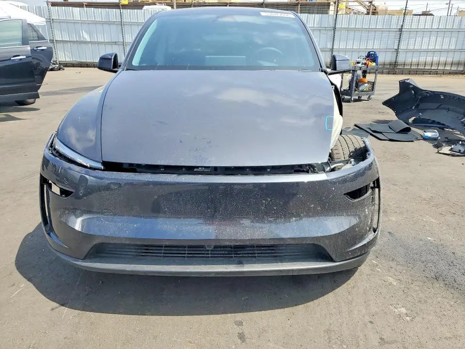 2026 TESLA MODEL Y   