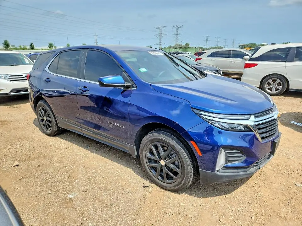 2022 CHEVROLET EQUINOX LT  
