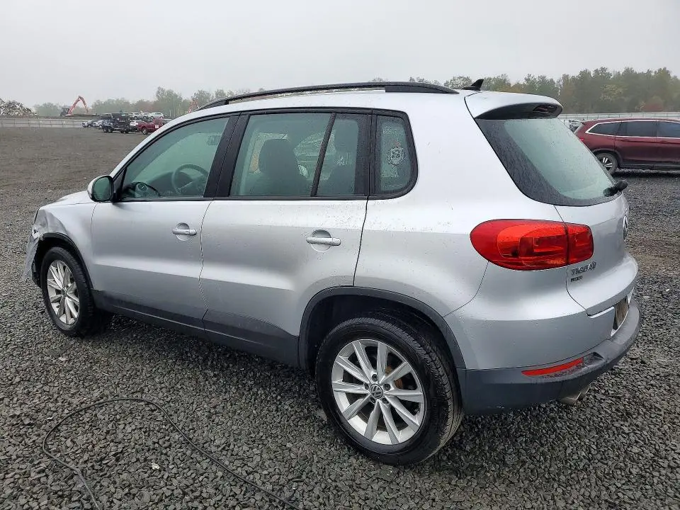 2017 VOLKSWAGEN TIGUAN S  