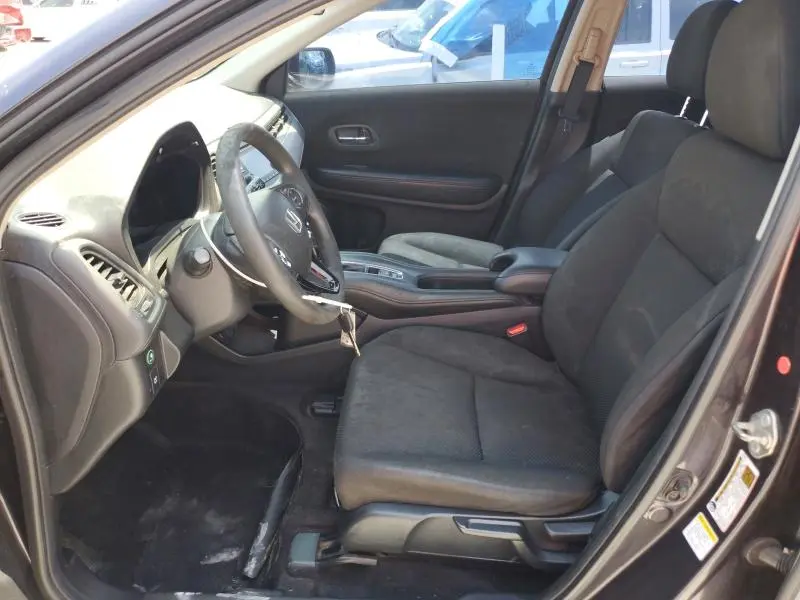 2016 HONDA HR-V LX  