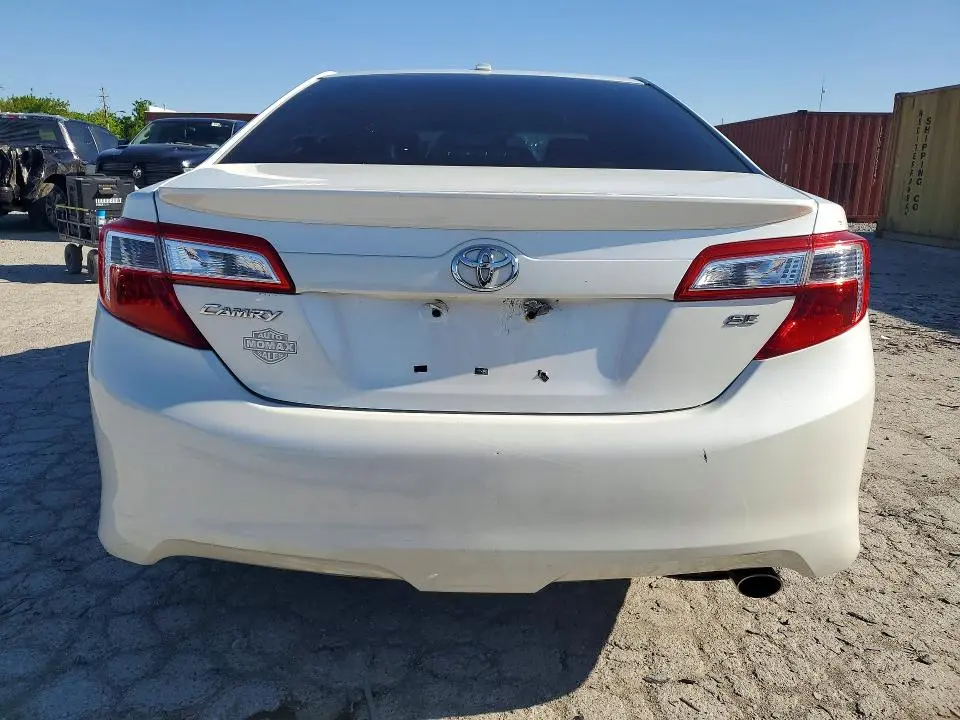 2012 TOYOTA CAMRY SE SPORT LIMITED EDITION  