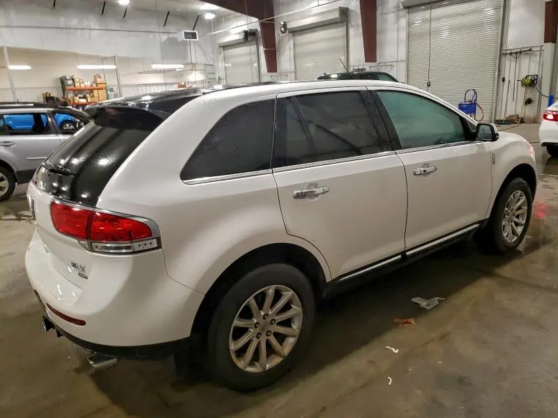 2013 LINCOLN MKX   