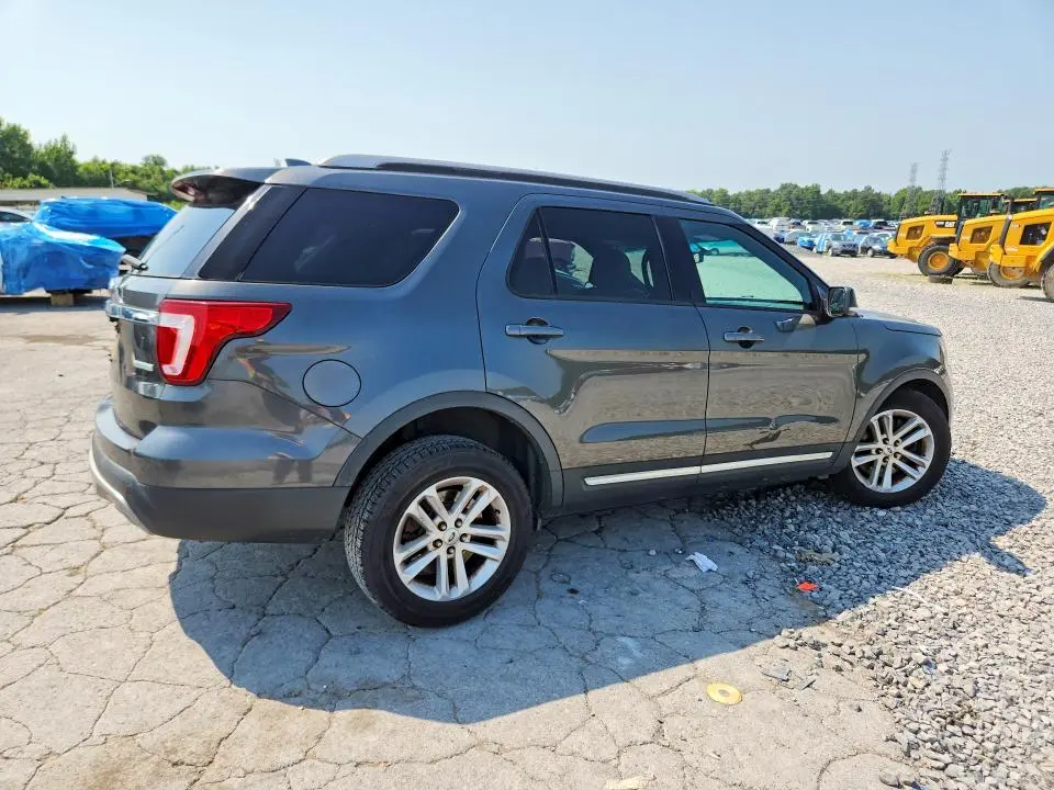 2016 FORD EXPLORER XLT  