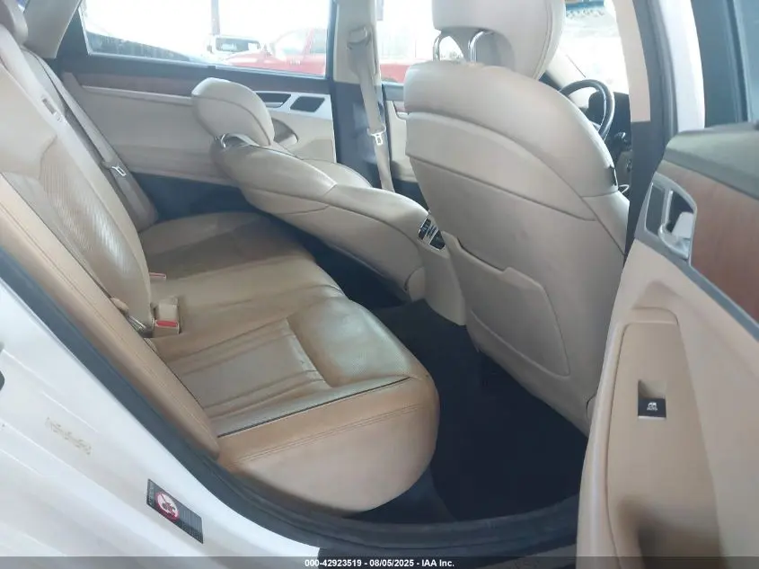 2015 HYUNDAI GENESIS 3.8
