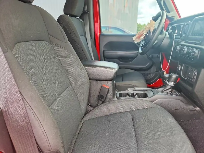 2022 JEEP WRANGLER SPORT  