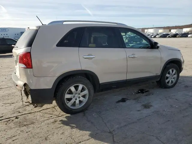 2011 KIA SORENTO BASE  
