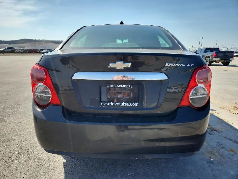 2014 CHEVROLET SONIC LT  