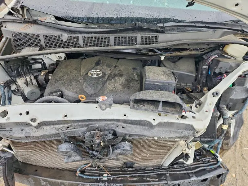 2017 TOYOTA SIENNA XLE 8-PASSENGER  