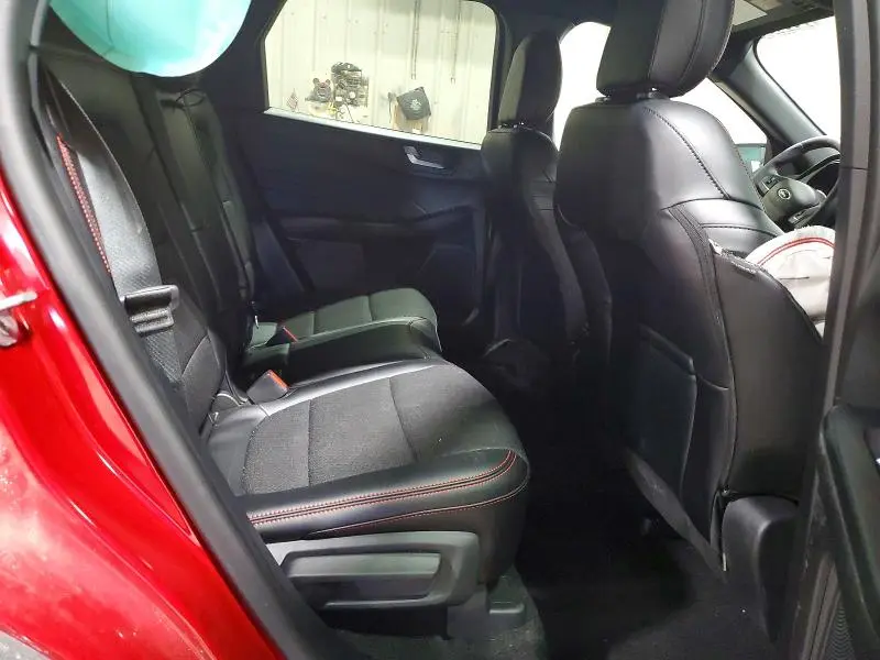 2025 FORD ESCAPE ST LINE SELECT  
