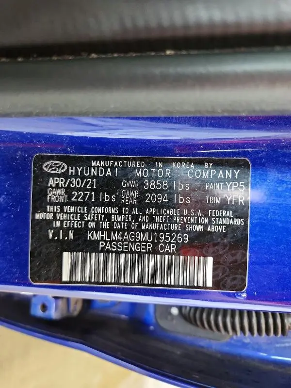 2021 HYUNDAI ELANTRA SEL  