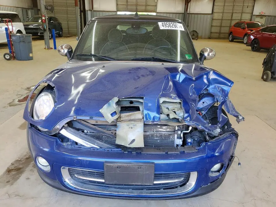 2012 MINI COOPER BASE  