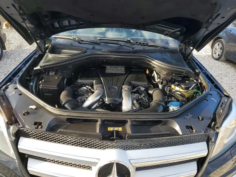 2015 MERCEDES-BENZ GL 550 4MATIC  