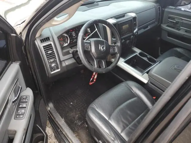 2015 RAM 1500 SLT  