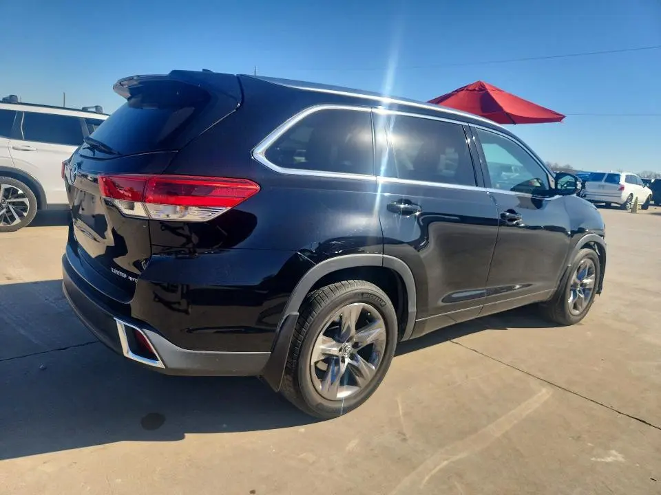 2019 TOYOTA HIGHLANDER LIMITED  
