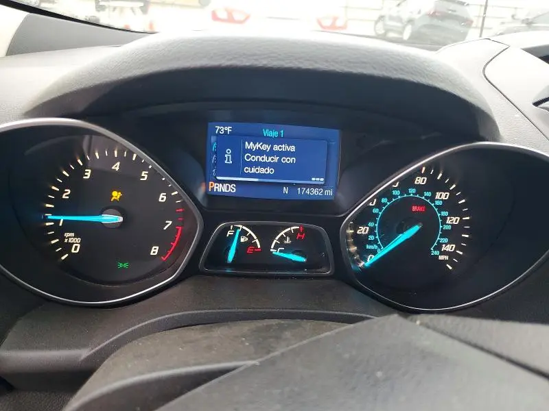 2014 FORD ESCAPE S  