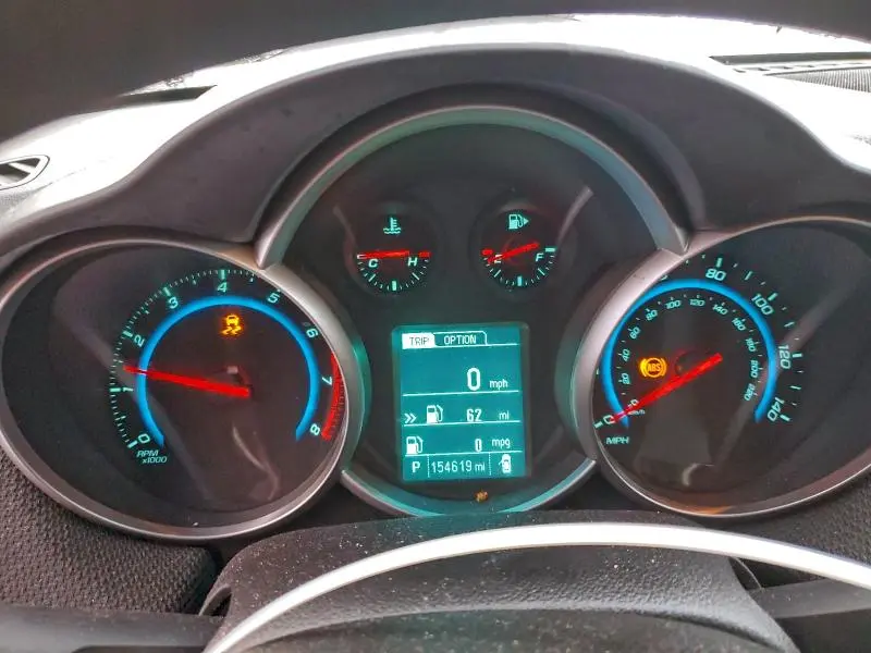 2015 CHEVROLET CRUZE LT  