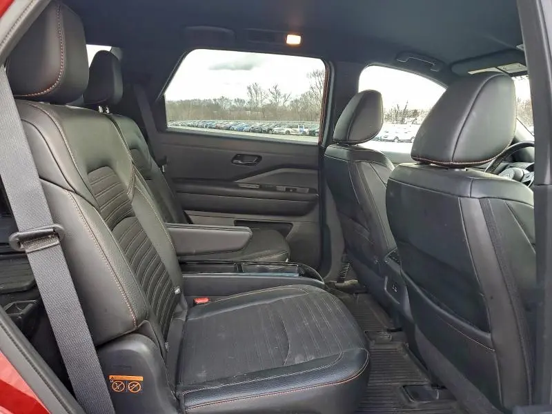 2024 NISSAN PATHFINDER ROCK CREEK  