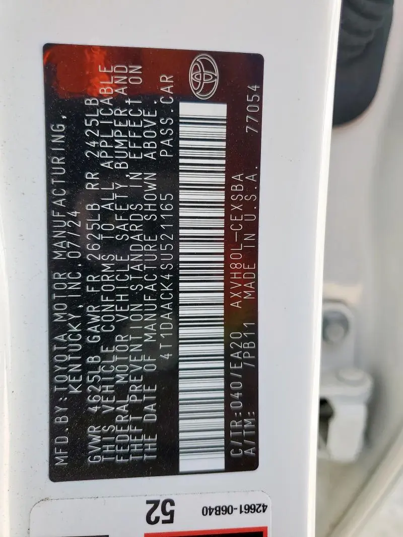 2025 TOYOTA CAMRY XSE  