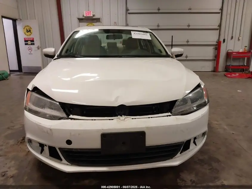 2012 VOLKSWAGEN JETTA 2.0L TDI