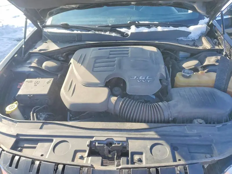 2011 CHRYSLER 300 LIMITED  