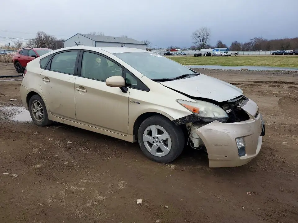 2010 TOYOTA PRIUS IV  
