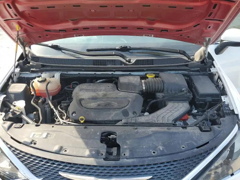 2021 CHRYSLER VOYAGER LXI  