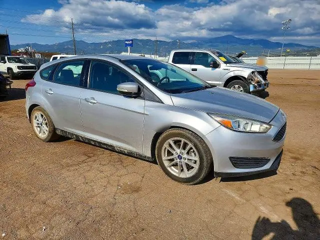 2016 FORD FOCUS SE  