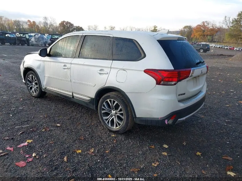 2017 MITSUBISHI OUTLANDER ES