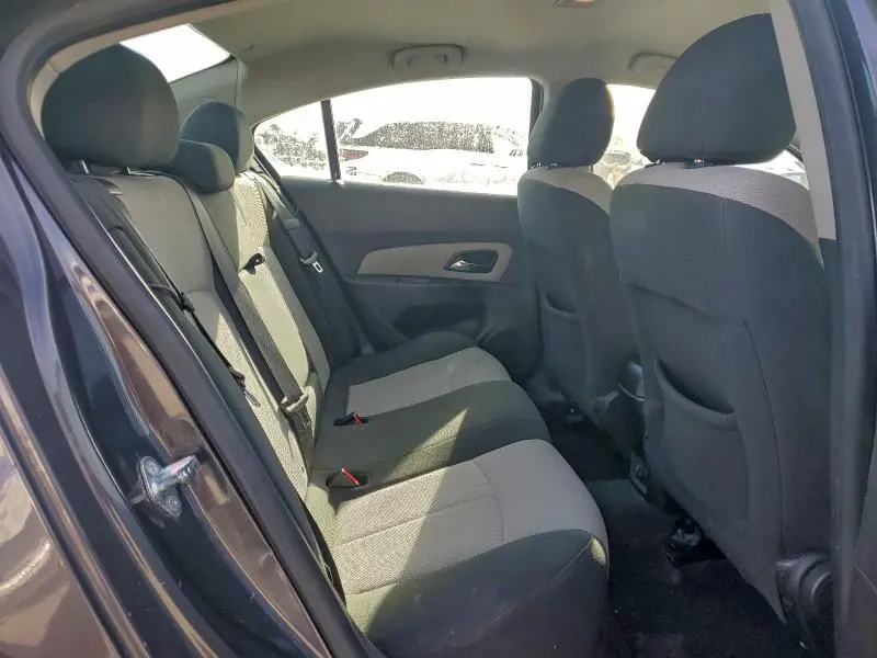 2011 CHEVROLET CRUZE LS  