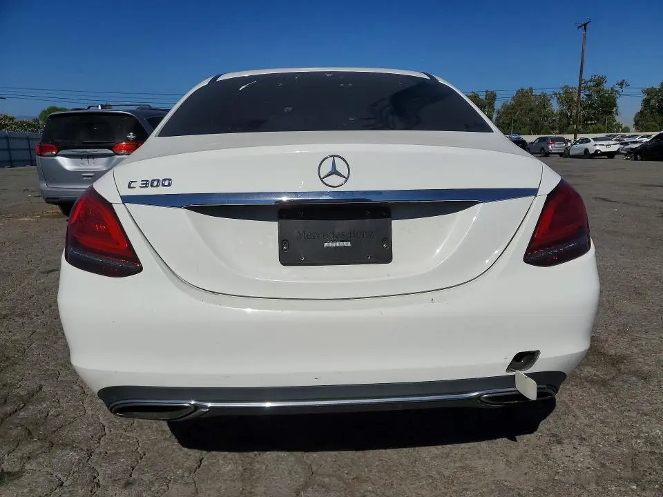2019 MERCEDES-BENZ C 300  
