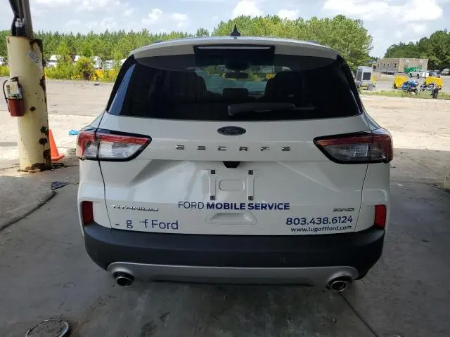 2022 FORD ESCAPE TITANIUM  
