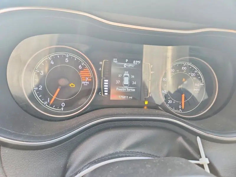 2020 JEEP CHEROKEE LATITUDE PLUS  