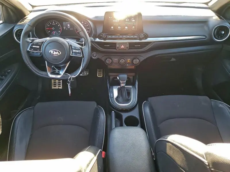 2021 KIA FORTE GT LINE  