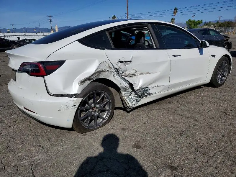 2022 TESLA MODEL 3   