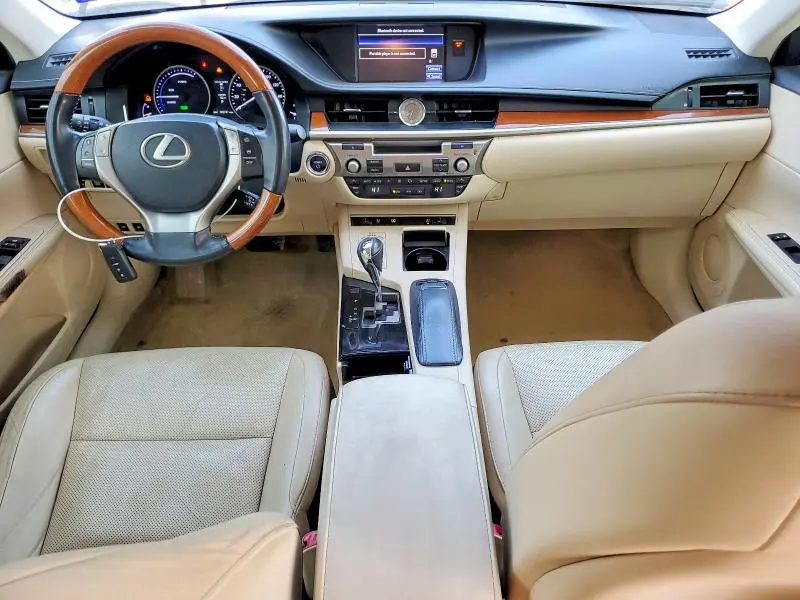 2013 LEXUS ES 300H  