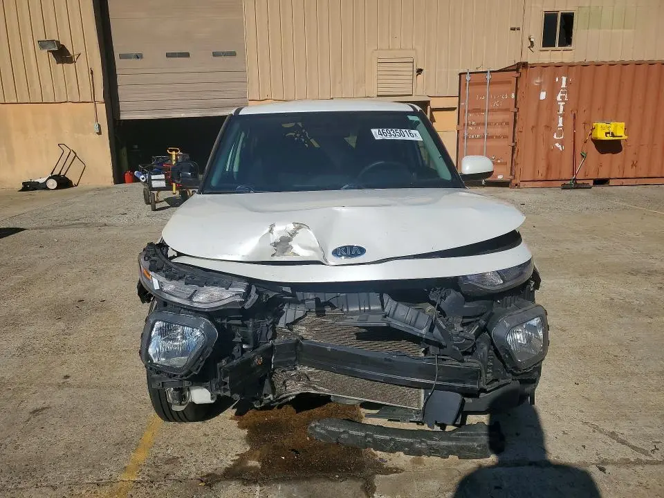 2021 KIA SOUL LX  