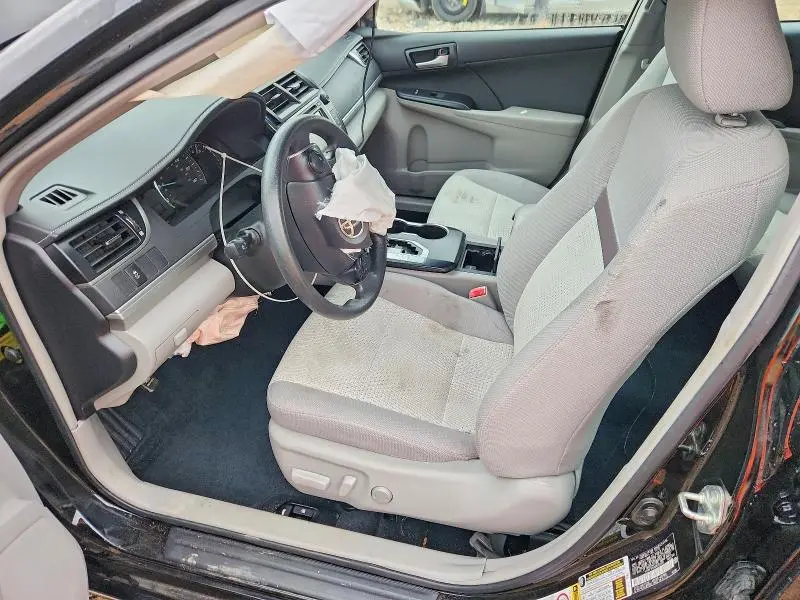 2014 TOYOTA CAMRY LE  